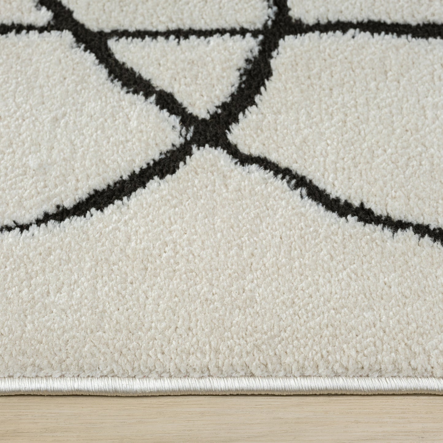Admire 661 Ivory Runner