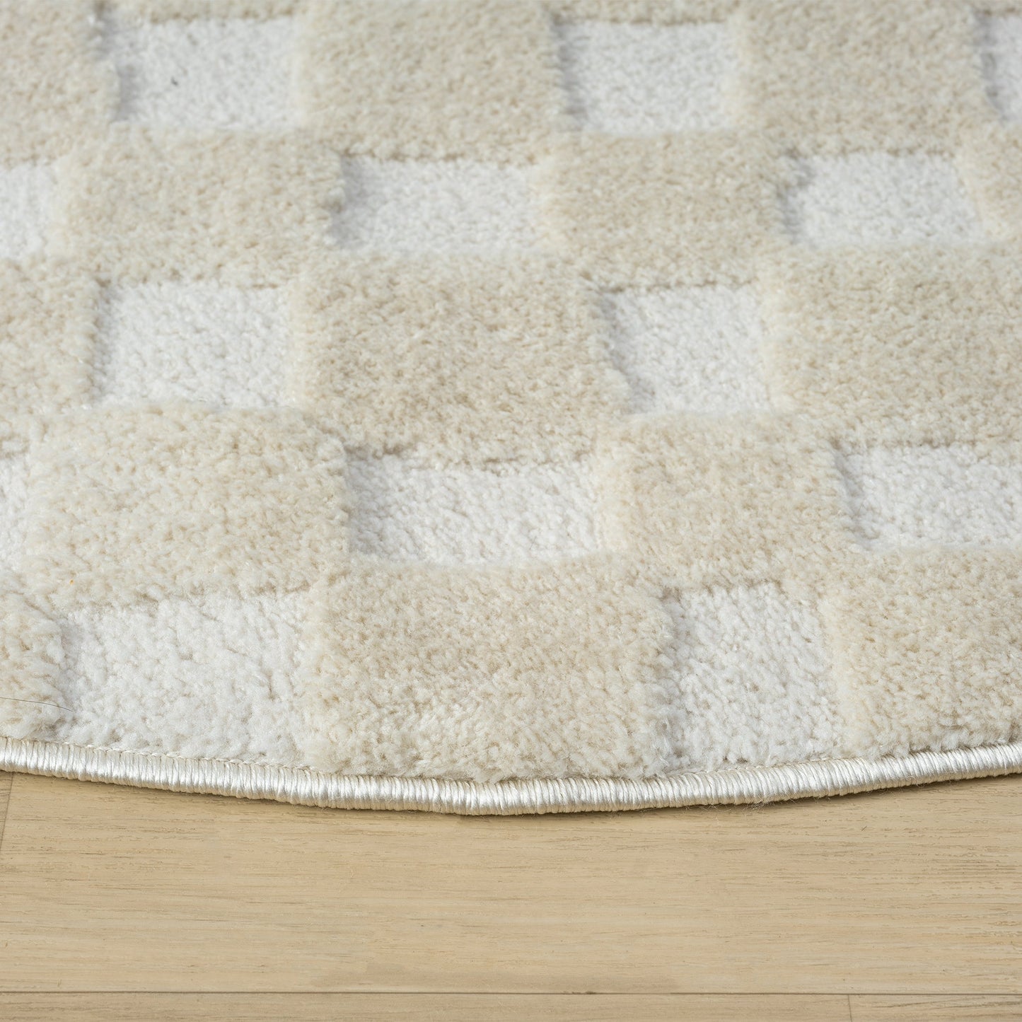 Admire 665 Linen Round